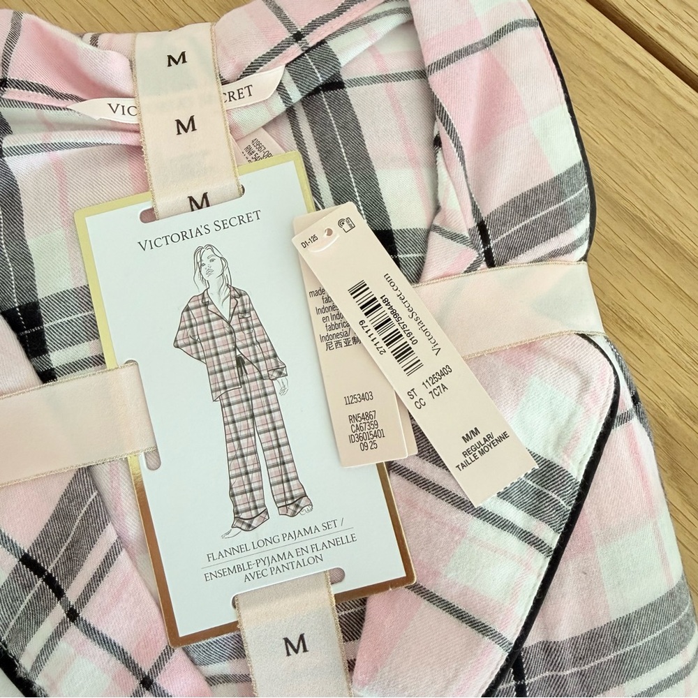 NWT VICTORIA SECRET Brand New Plaid Pajamas Size M - Picture 3 of 4